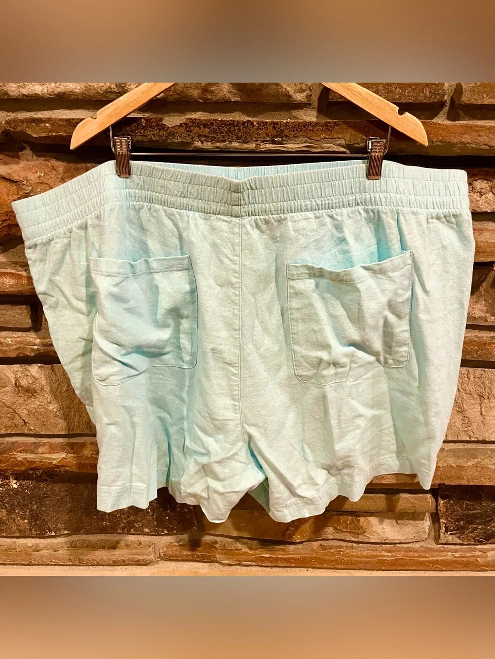 Old Navy Light Mint Comfort Waistband Linen-Blend Shorts